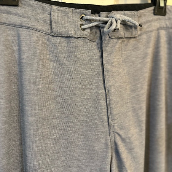 Vissla - Locker Eco Sofa Surfer Pant - Gray Heather Size Medium - Picture 2 of 16